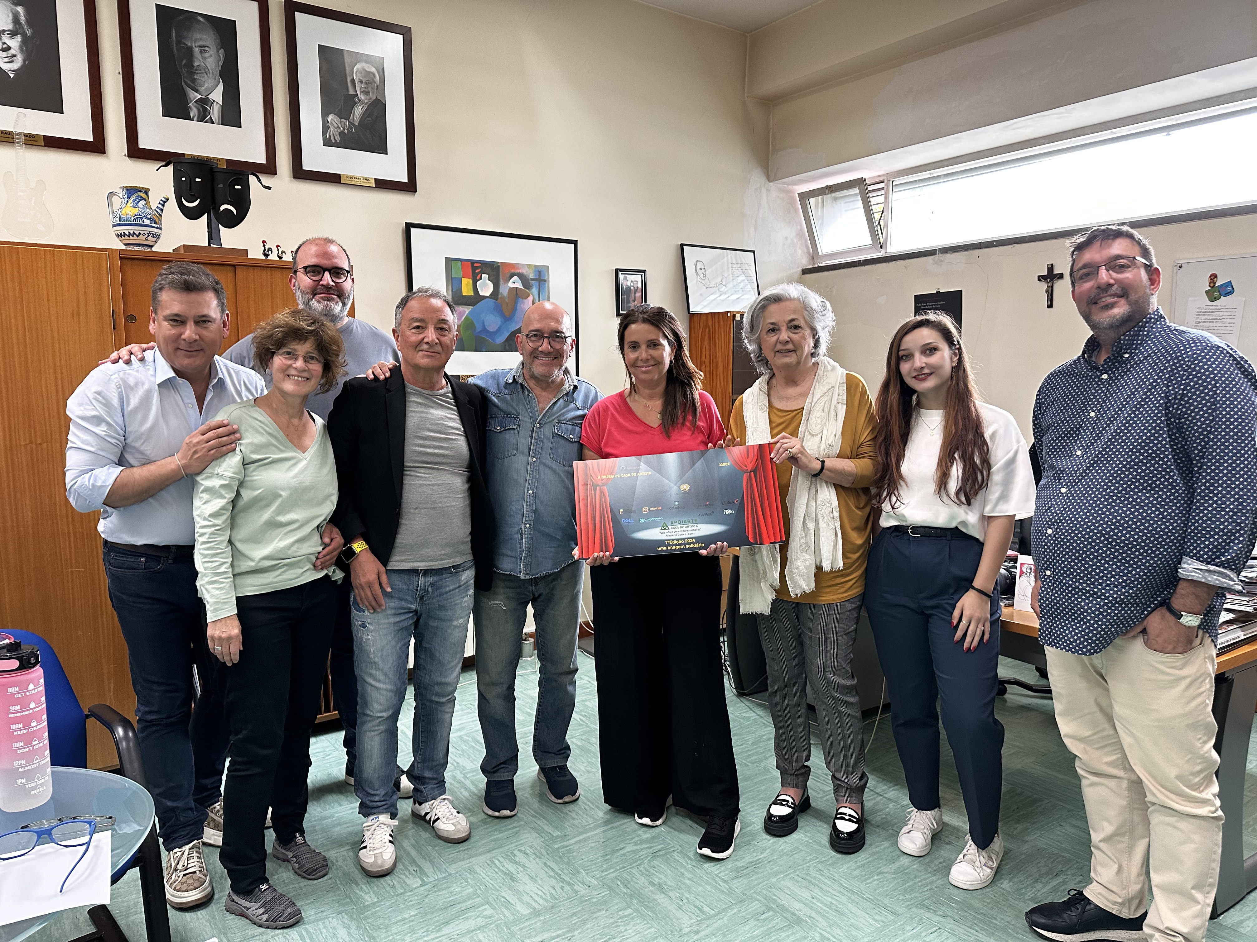 Uma Imagem Solidaria